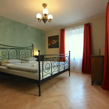 Mala Strana 1 * Prague