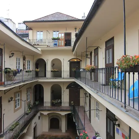 Mala Strana 1