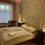 Mala Strana 1